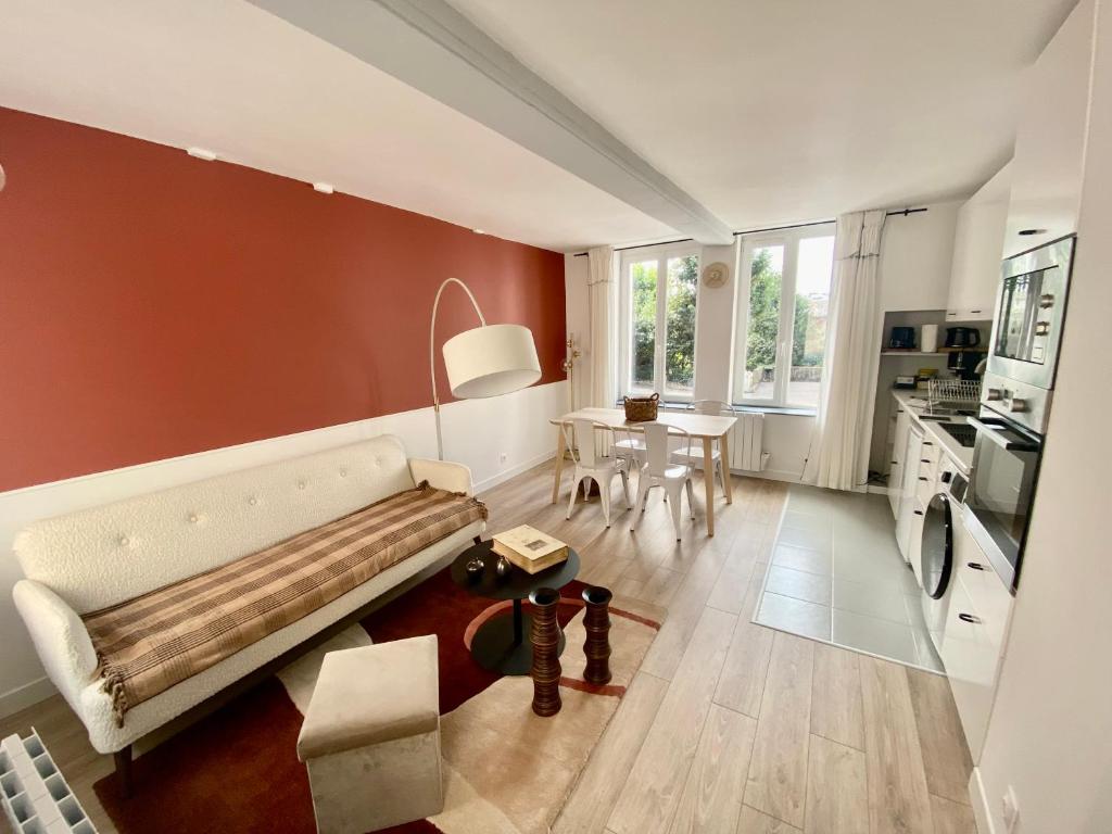 Appartement J'entends le lit, le Renard et le parking...-T2 81 Rue du Renard 76000 Rouen