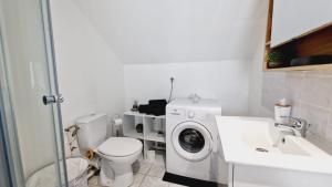J.Mo Home - Louvroil - Calme - Idéal couple - Déplacement PRO