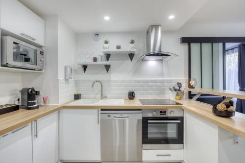 J-Mo Home - Magny - Moderne et chaleureux
