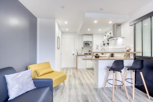 J-Mo Home - Magny - Moderne et chaleureux