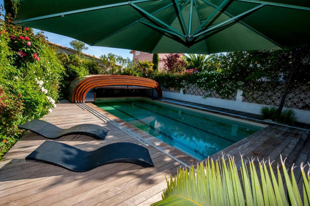 JADE - Appartement climatisé vue et accès mer privé 83500 La Seyne-sur-Mer