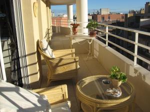 Appartement Jardin D'Azur proche mer 20 avenue des Reynes Bâtiment B 06800 Cagnes-sur-Mer Provence-Alpes-Côte d\'Azur