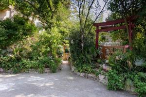 Jardin et bambous, studio cosy, classé