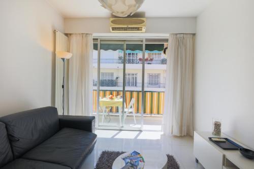 JARDIN MOZART AP4165 BY RIVIERA HOLIDAY HOMES