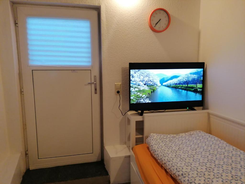 Jasmin Lange Straße 97, 89150 Laichingen