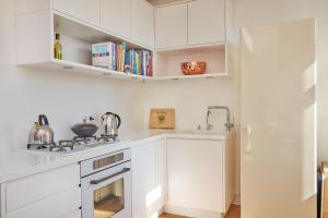 Joachim.8 Maisonette-Apartment mit 2 Schlafzimmern im Herzen von Berlin Mitte