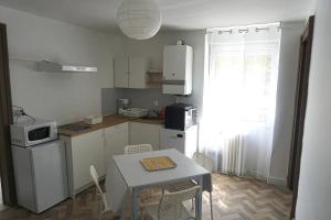 Joli appartement 2 chambres et place privative!