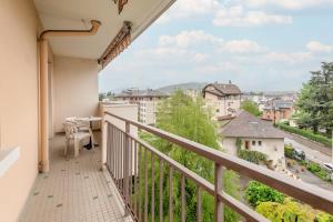 Appartement Joli appartement avec balcon et vue sur la ville 23 rue Henry Bordeaux 74000 Annecy Rhône-Alpes