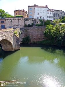 Joli Appartement avec balcon