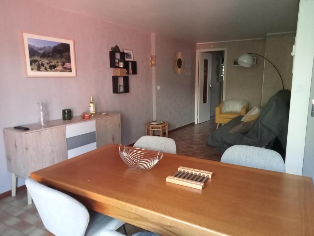 Joli appartement avec balcon, jardin et garage - vue sur montagne Rue Alfred Cazalas, 65200 Bagnères-de-Bigorre