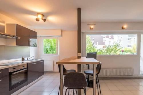 joli appartement avec balcon proximité lac