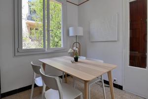 Joli Appartement avec terrasse dans une villa au calme à Ventabren