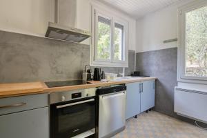 Joli Appartement avec terrasse dans une villa au calme à Ventabren