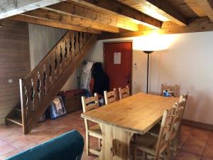 Joli appartement avec terrasse vue sur les montagnes