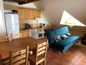 Joli appartement avec terrasse vue sur les montagnes