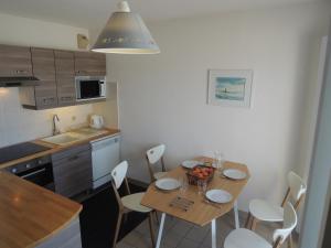 Joli appartement avec wifi sur le port de Dahouet