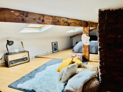 Joli appartement d'une chambre en mezzanine - PARIS