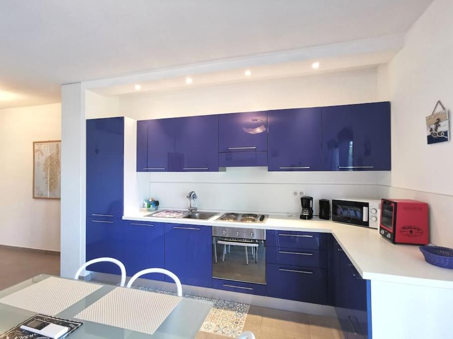 Appartement Joli appartement face à la mer- St Florent Résidence Mare E Vista Olzu 20217 Saint-Florent
