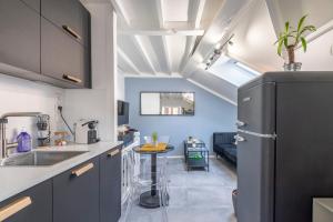 Joli Appartement T2 au cœur de la vieille ville dAnnecy proche du lac