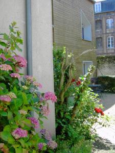 Appartement Joli duplex, terrasse à deux pas du vieux port 12 Rue de la République 14600 Honfleur Normandie