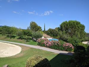 Joli F2 Saint Endreol HAMEAU PALAYSON Var