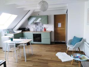 Appartement Joli gîte F2 indépendant avec jardin privé 4 Rue du Château 68250 Rouffach Alsace