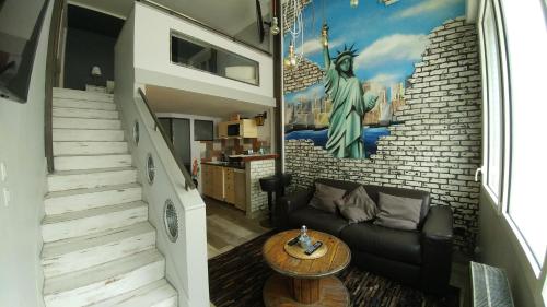 Joli LOFT en duplex , Art Déco , 2 pieces ,Centre Rouen