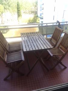 Joli petit appartement rénové au centre du Boucanet