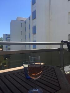 Joli petit appartement rénové au centre du Boucanet