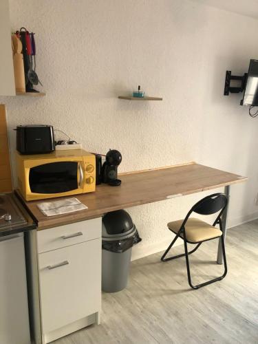 Joli petit studio centre ville jac9