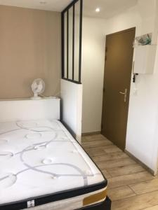 Appartement Joli studio 21 m2 avec parking privé 2 ème étage 10 Rue François Ponsard 73100 Aix-les-Bains Rhône-Alpes