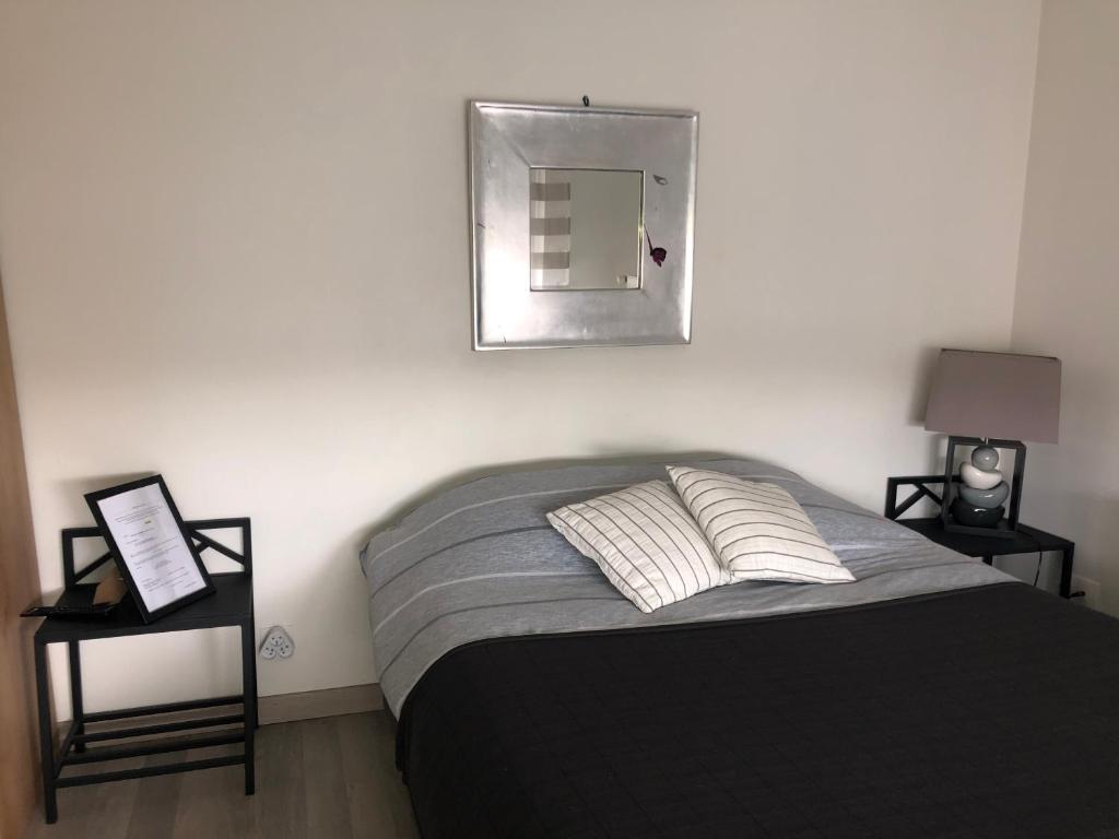 Appartement Joli Studio A Euroairport-BASEL-MULHOUSE-FREIBURG 10 Rue des Saules 68300 Saint-Louis