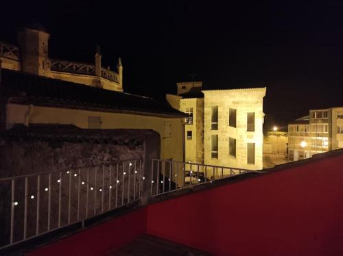 Joli studio avec grande terrasse