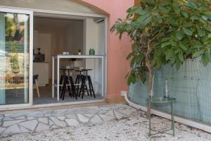 Joli studio avec jardin bord de mer