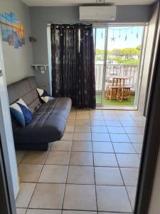 Appartement Joli studio cabine 2 à 5 pers ,plein de charme, bord de mer, Port Camargue Bât F, Appt 356 , 2 Route des Marines 30240 Le Grau-du-Roi Languedoc-Roussillon