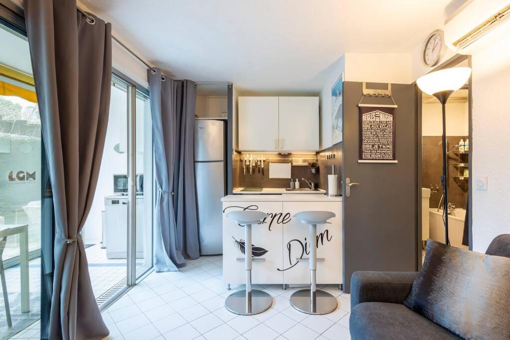 Appartement Joli studio cabine climatisé avec parking et piscine Résidence Les Terrasses du Ponant 107 Allée des Colverts 34280 La Grande Motte