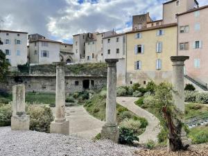 Joli studio confort avec vue sur les toits APT 2