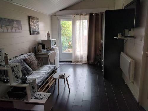 JOLI STUDIO PRIVE