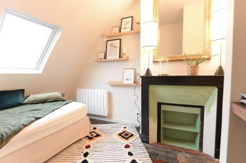 Joli Studio Proche Montmartre