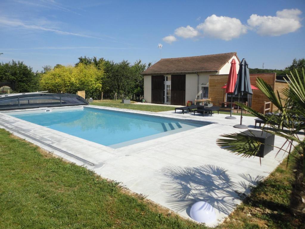 Joli studio rénové près de la Place d'Albertas ! 13100 Aix-en-Provence