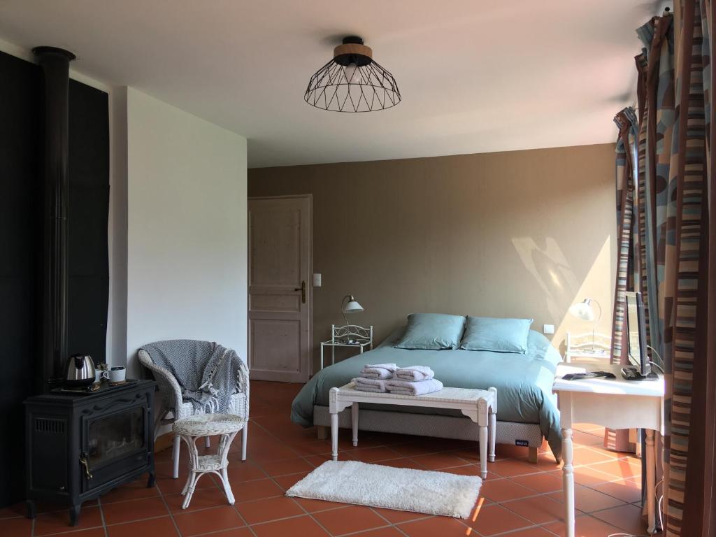 Joli studio spacieux