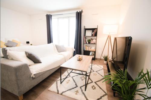 Joli studio tout confort à 2 pas de la gare Poissy