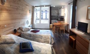 Joli studio très clair
