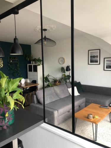 Joli T2 avec balcon, calme & vue sur Intra Muros
