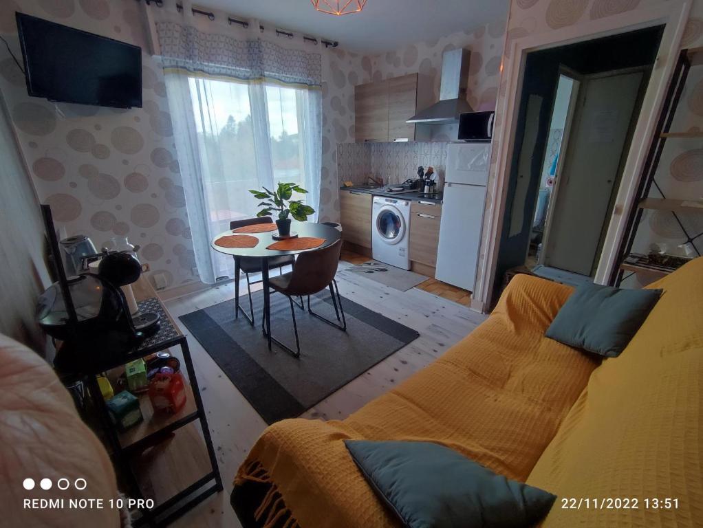 Joli T2 avec jardin plage Richelieu - 6 personnes