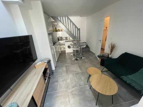 Jolie duplex central