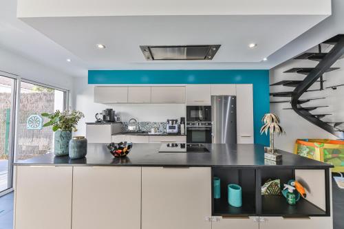 Jolie maison avec piscine chauffée aux Sables