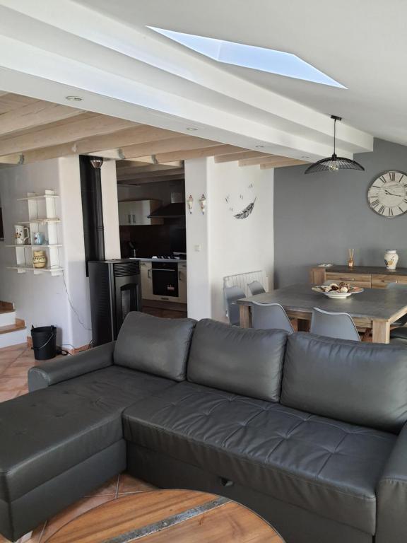 Jolie Maison Cosy à Lagnieu, proche CNPE