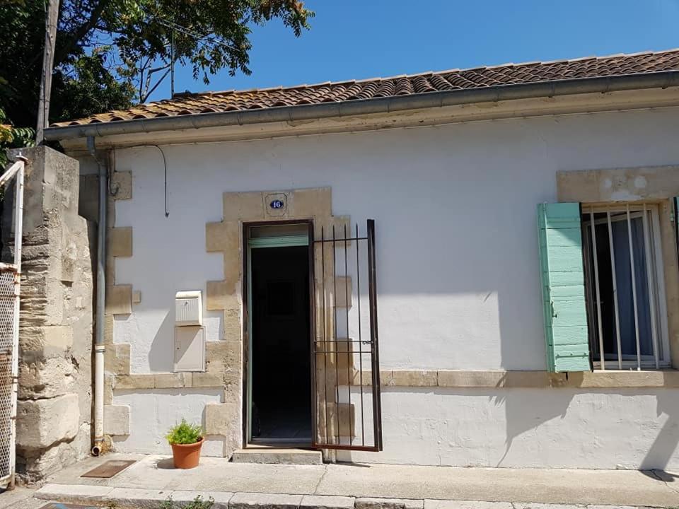 Appartement Jolie petite maison idéalement située 16 Rue Mansard 13200 Arles