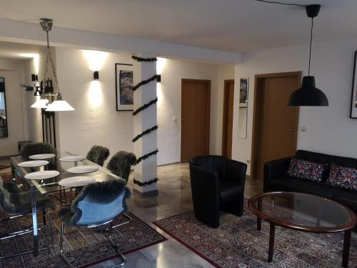 Jonas Apartment